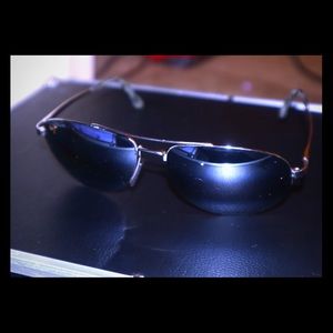 Maui Jim’s sunglasses no scratches